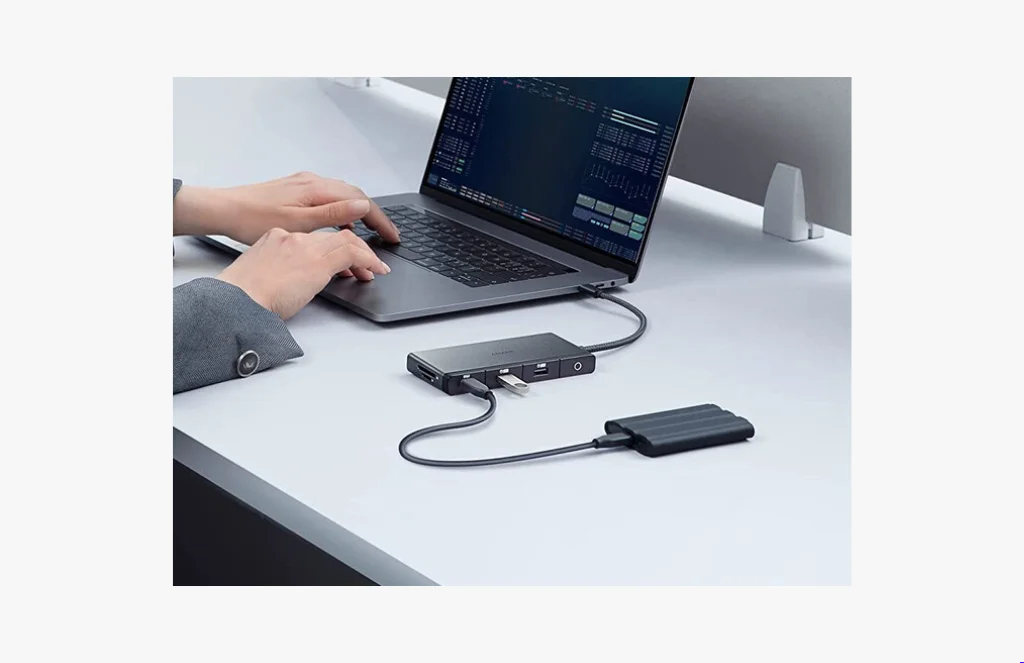 Anker Usb C Hub In Grey CwebpANKER  552 USB-C HUB (9-IN-1) Grey