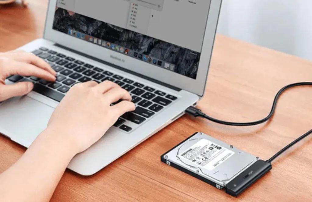 Ugreen Usb C To Inch Sata Converter CmUGREEN USB-C 3.0 to 2.5-Inch SATA Converter 50cm