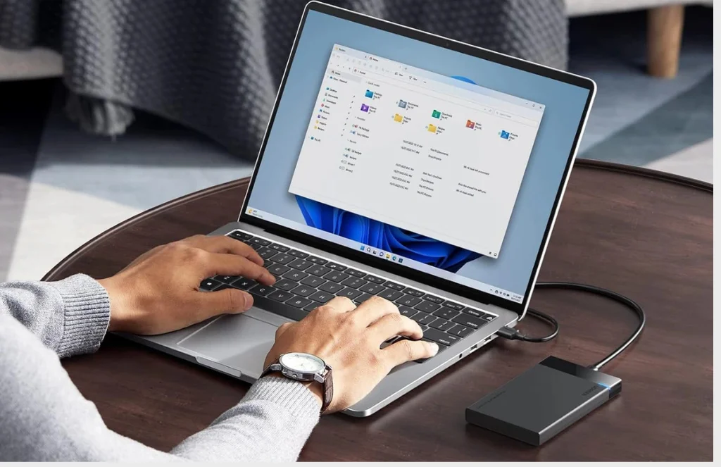 Ugreen Us Usb Sata Hdd Ssd External Drive EnclosureUgreen US221 USB 3.0 SATA HDD SSD 2.5 External Drive Enclosure.