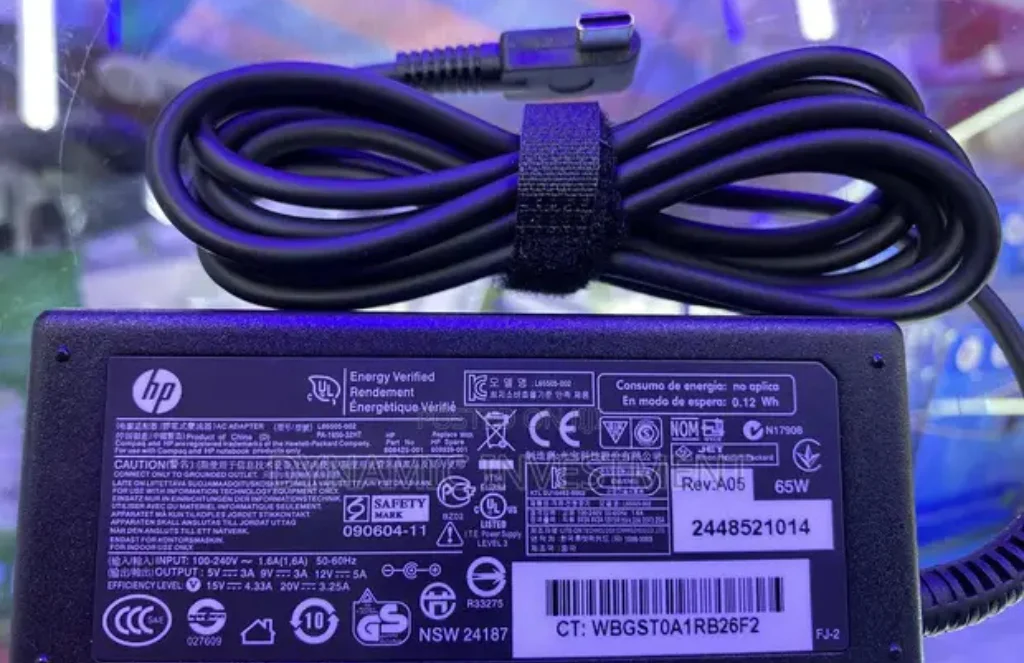 Hp W Type C Laptop ChargerHP-65W type c Laptop Charger