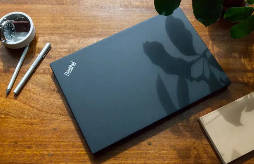 Lenovo Thinkpad T S Th Gen Intel Core I U ProcessorLenovo ThinkPad T480s, 8th Gen Intel Core i5-8565U Processor, 8GB RAM, 256GB SSD, 14″ FHD, Windows 10 Pro