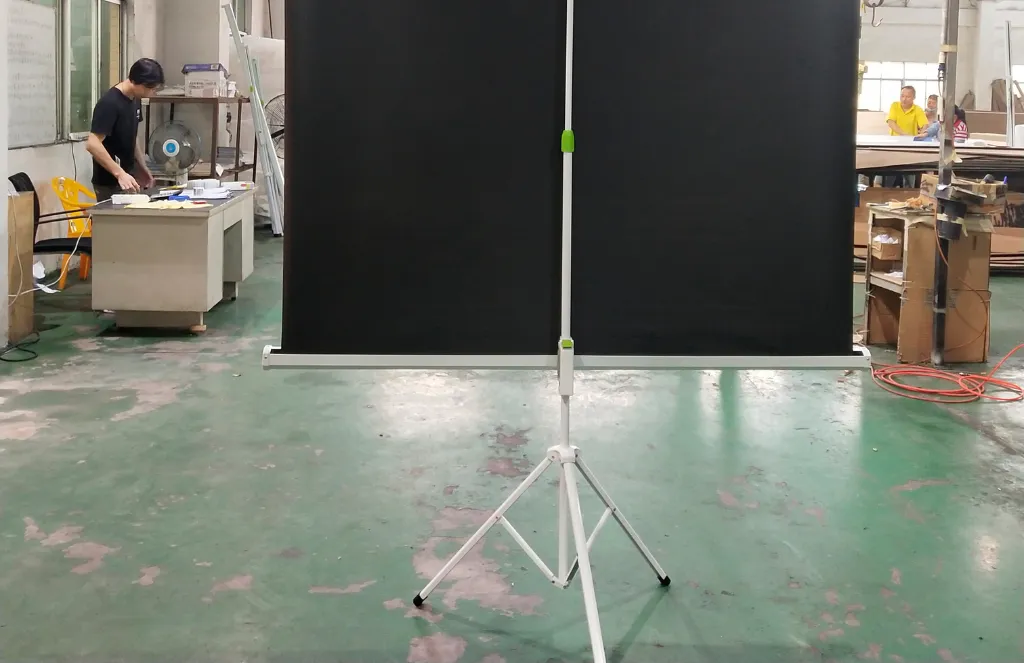Tripod Projector Screen Cm X Cm × InchesTripod projector screen 150cm x 150cm (60×60 inches)